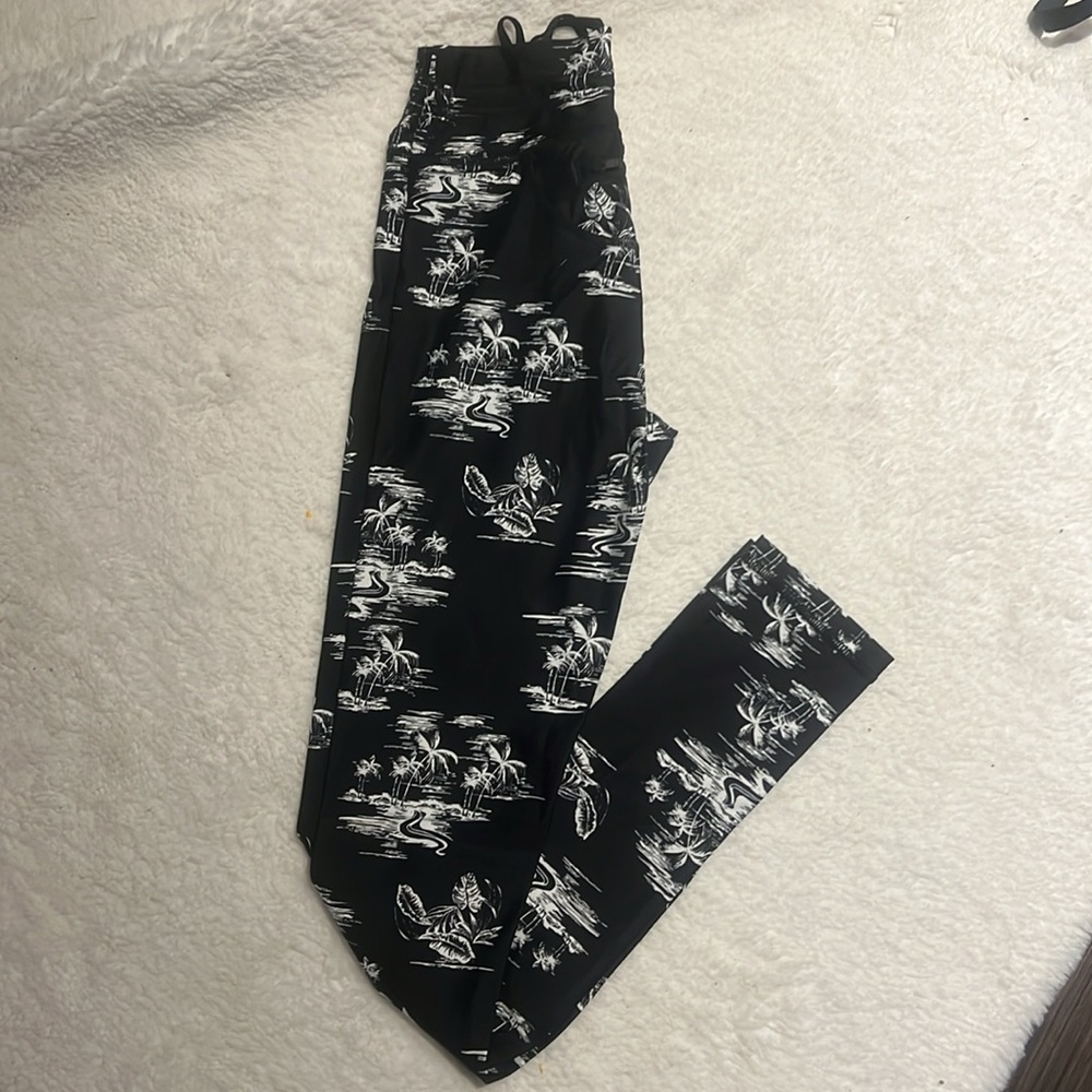 The Upside leggings!